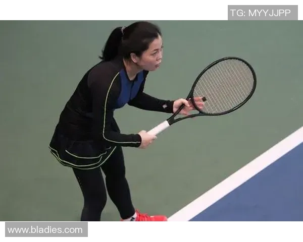 赵娜独家分享网球心得与技巧助你提升球技的秘密全解析 赵娜独家分享网球心得与技巧助你提升球技的秘密全解析