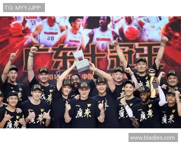 CBA男篮八一对阵广东精彩直播全程回顾与赛后分析